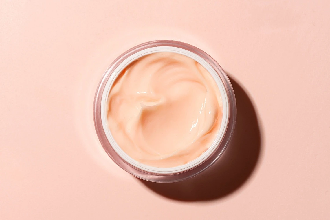 Κορεατικές κρέμες και serums: Ο απόλυτος σύμμαχος ενάντια στην ακμή και τα σημάδια