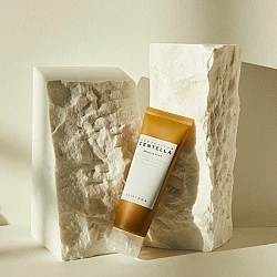 Madagascar Centella Ampoule Foam 125ml - Skin1004 - glowfit.gr